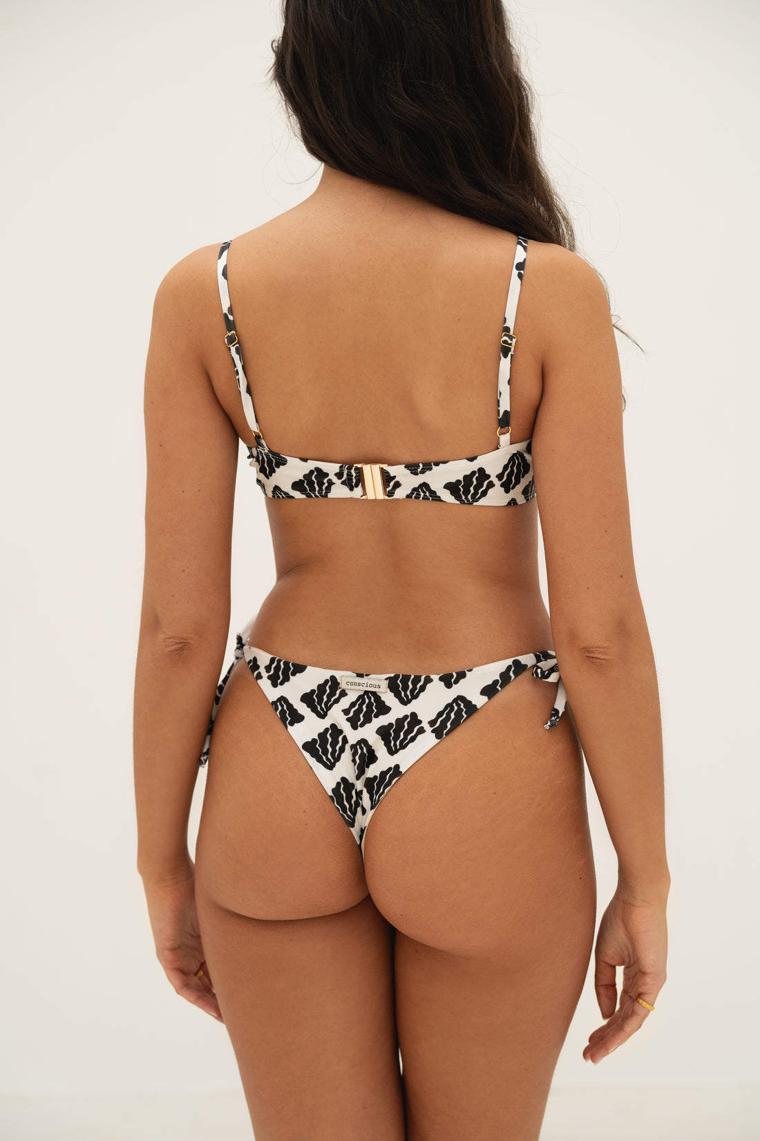 sustainable swimwear eva top algea print