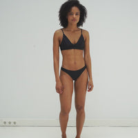 sustainable swimwear top ollie full black