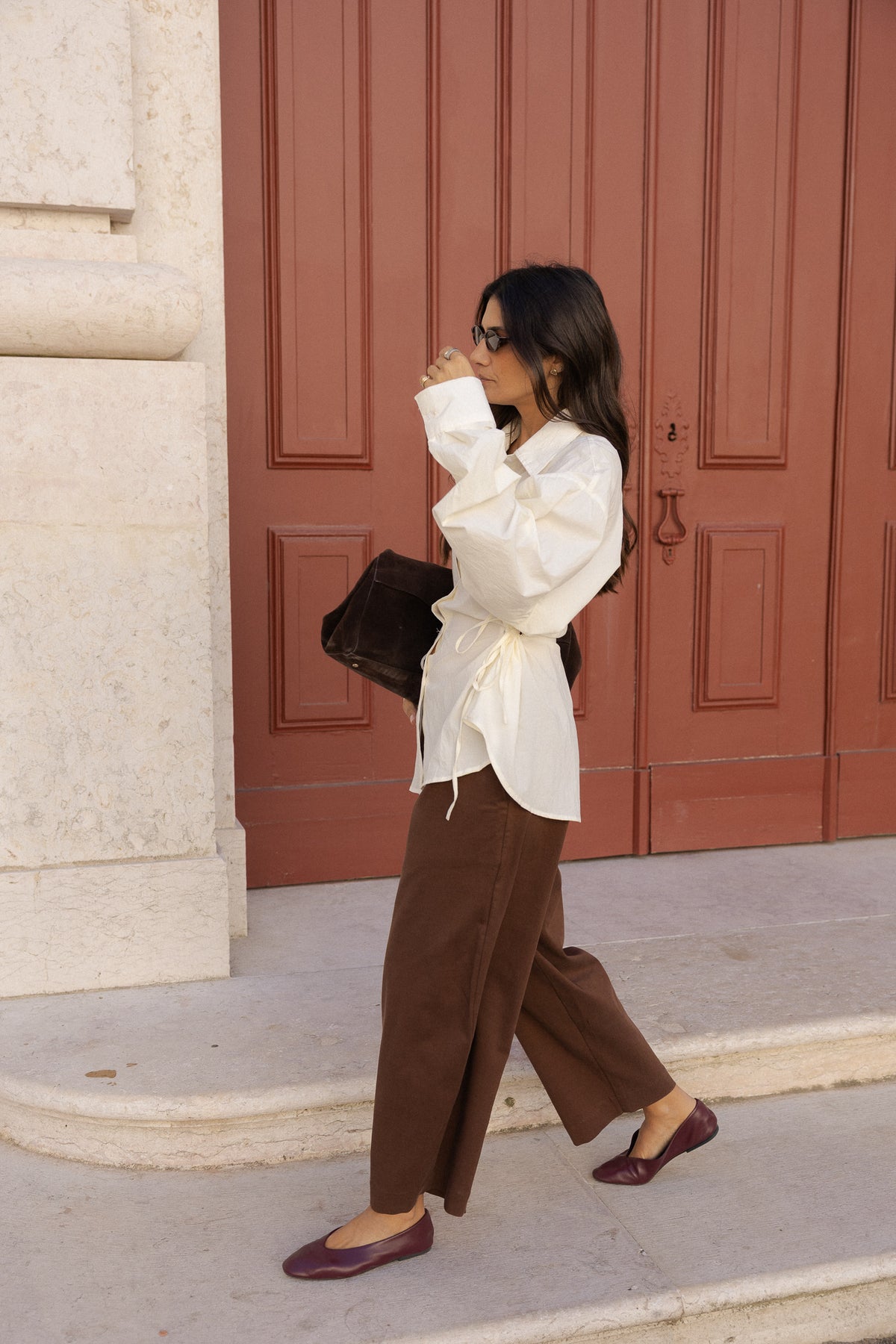 175 Label barrel soft trousers in expresso – Conscious the label