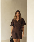 amber linen shorts