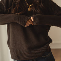 recycled wool knitwear sweater in chocolate