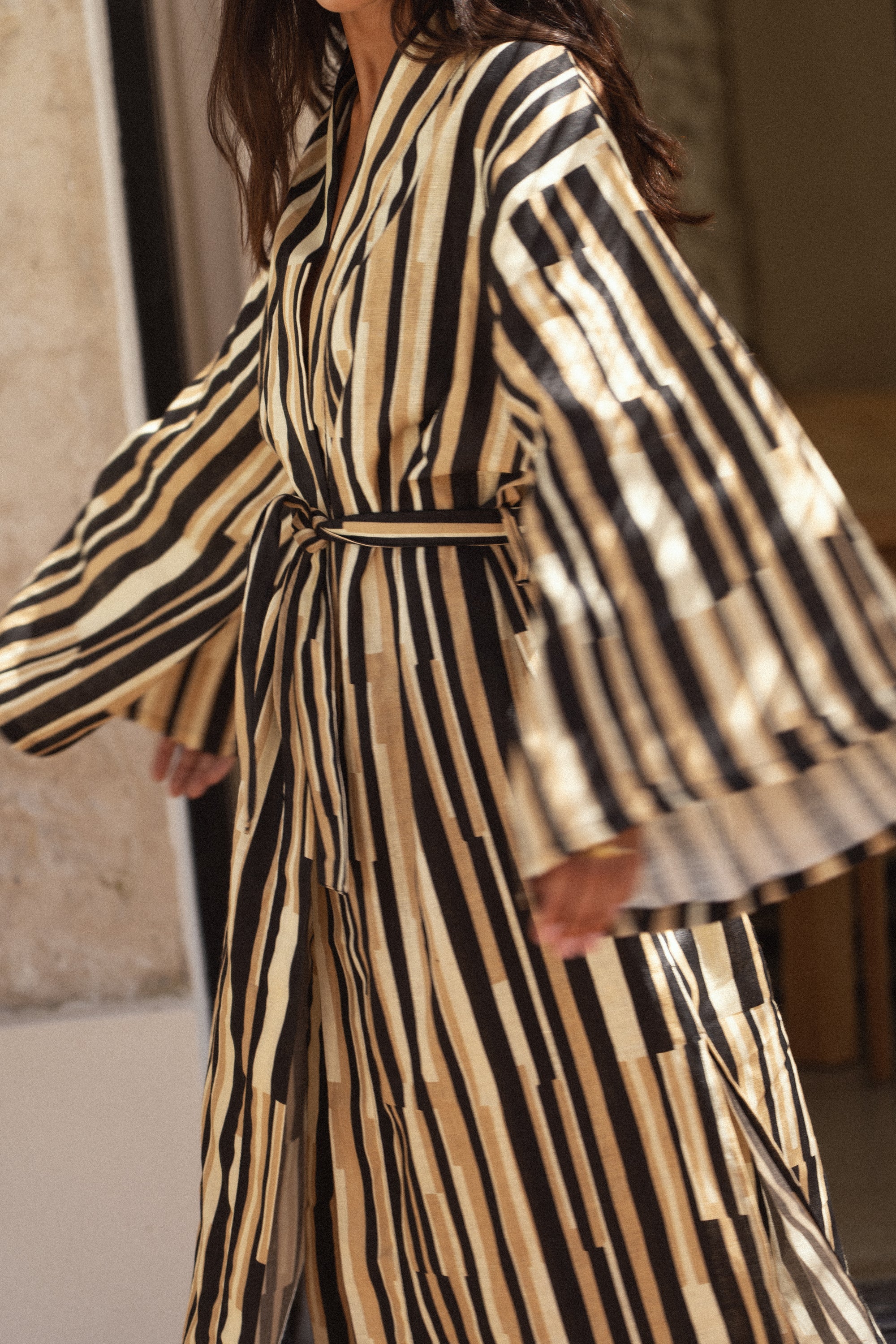 linen kimono earth lines