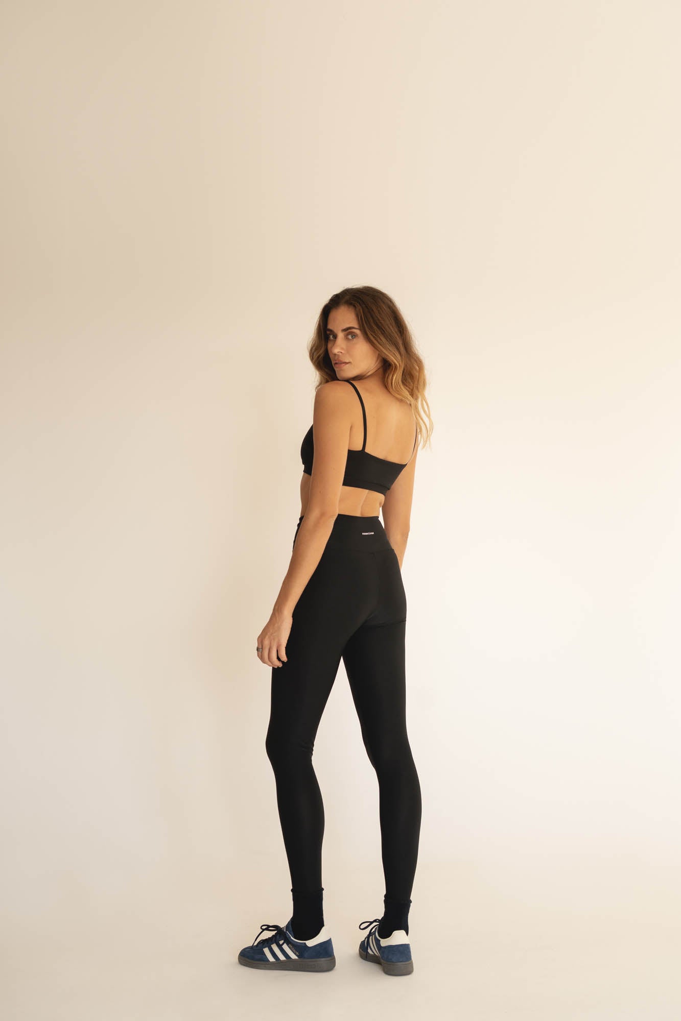 recycled ACTIVE top in black