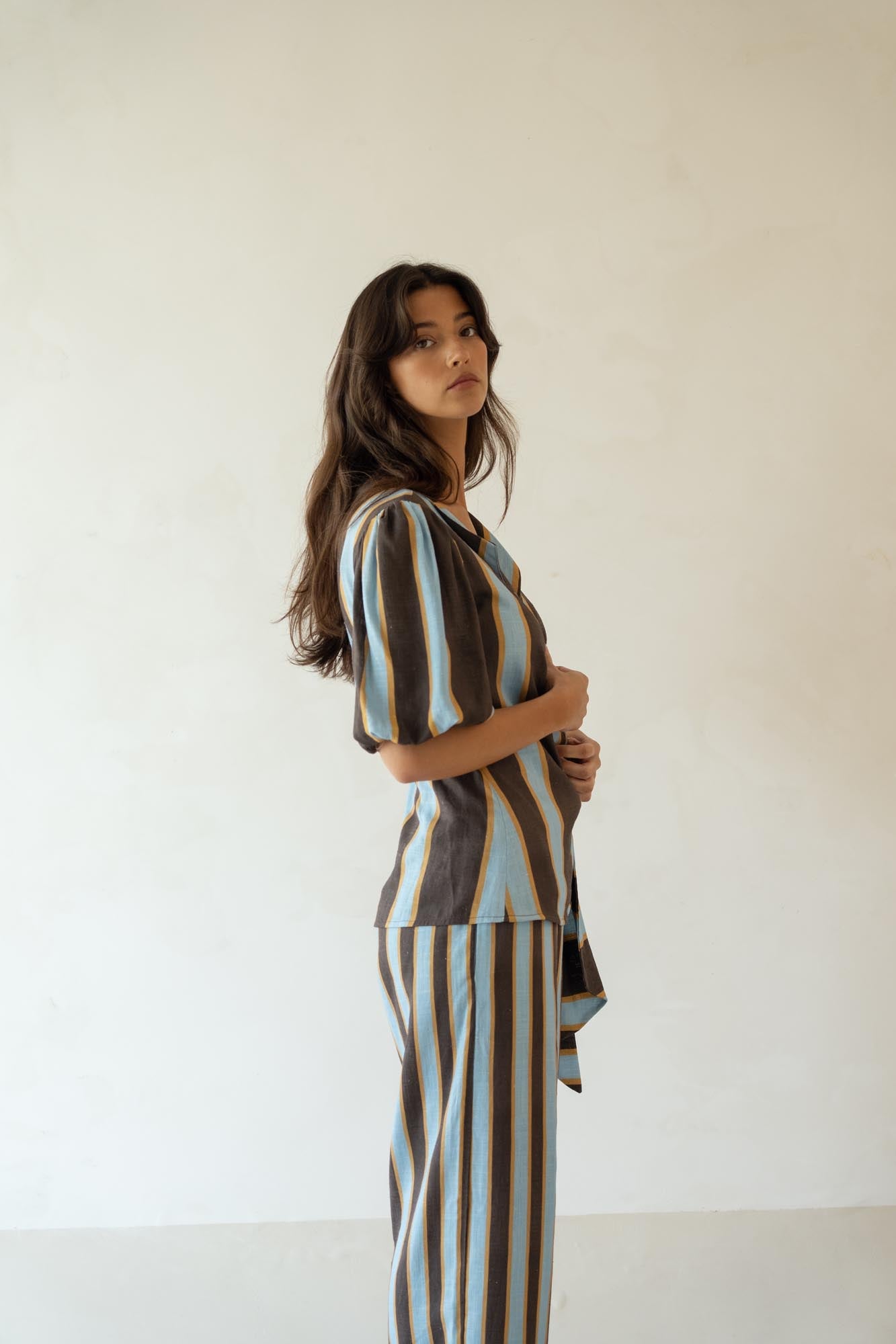 aina linen top terra lines