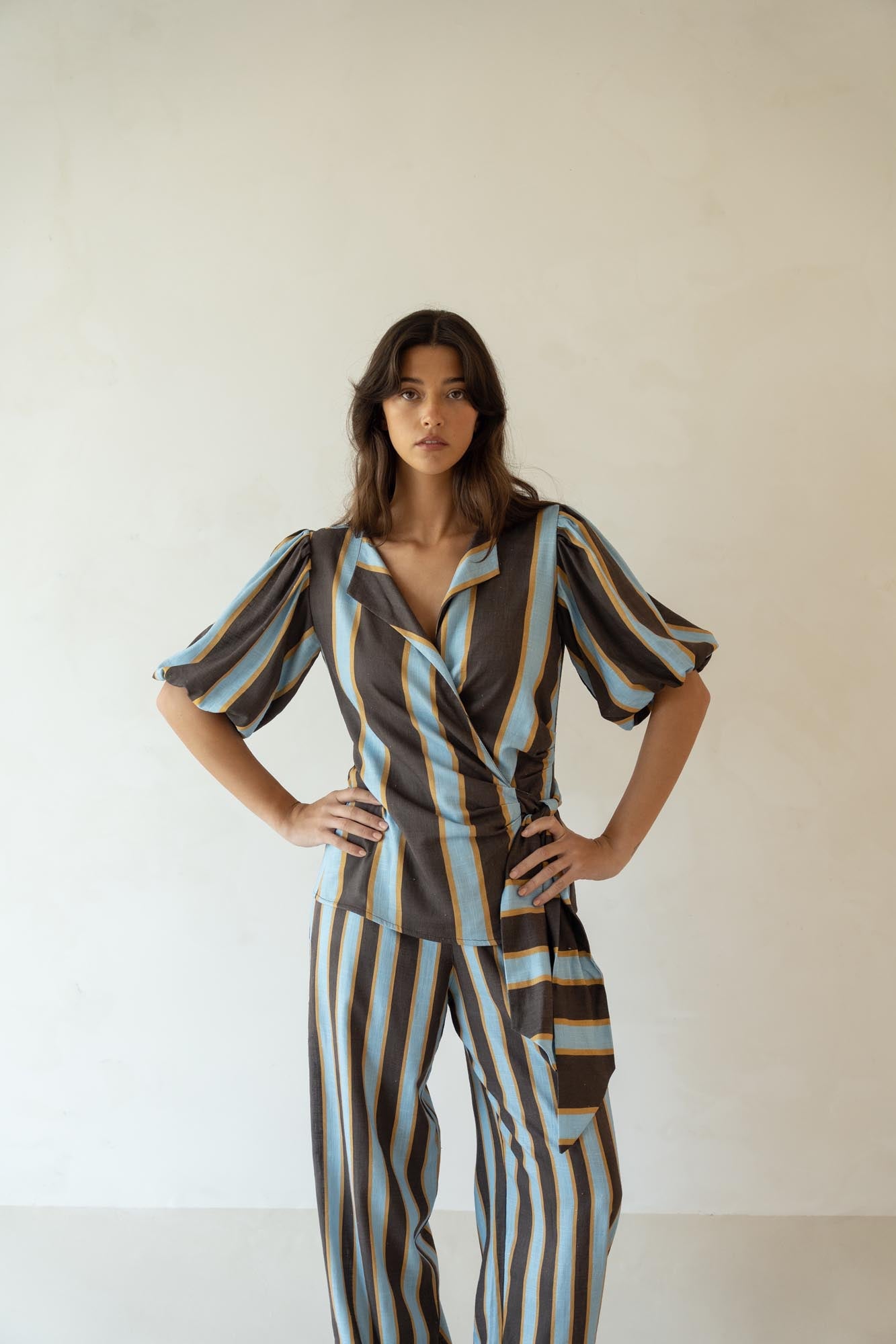 aina linen top terra lines