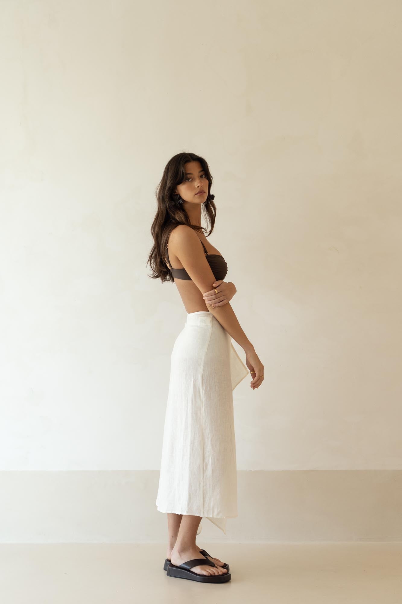 aina linen skirt shell