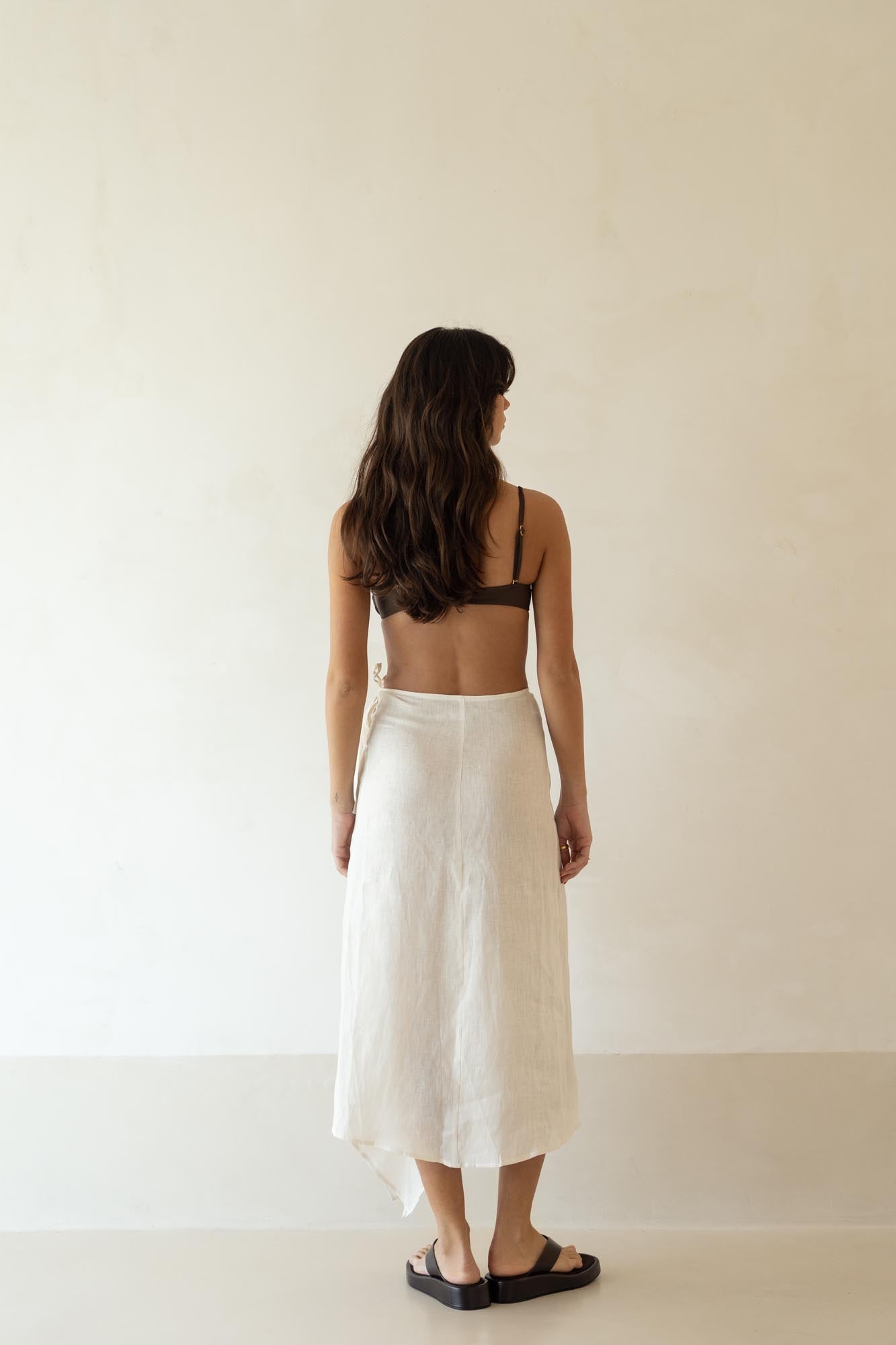 aina linen skirt shell