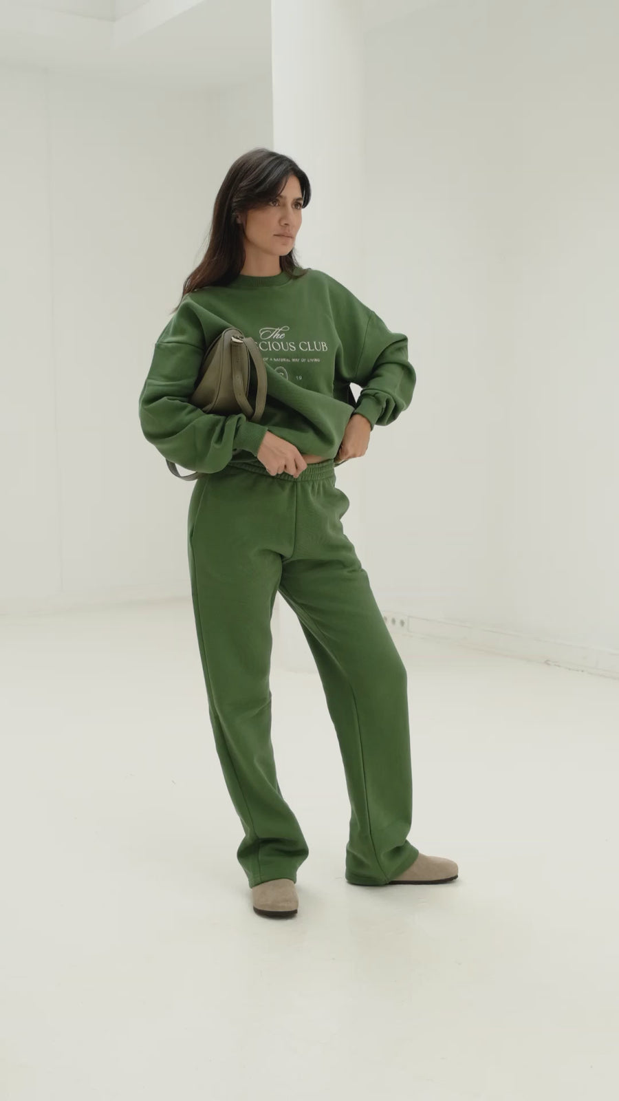 organic cotton trackpants in palma green