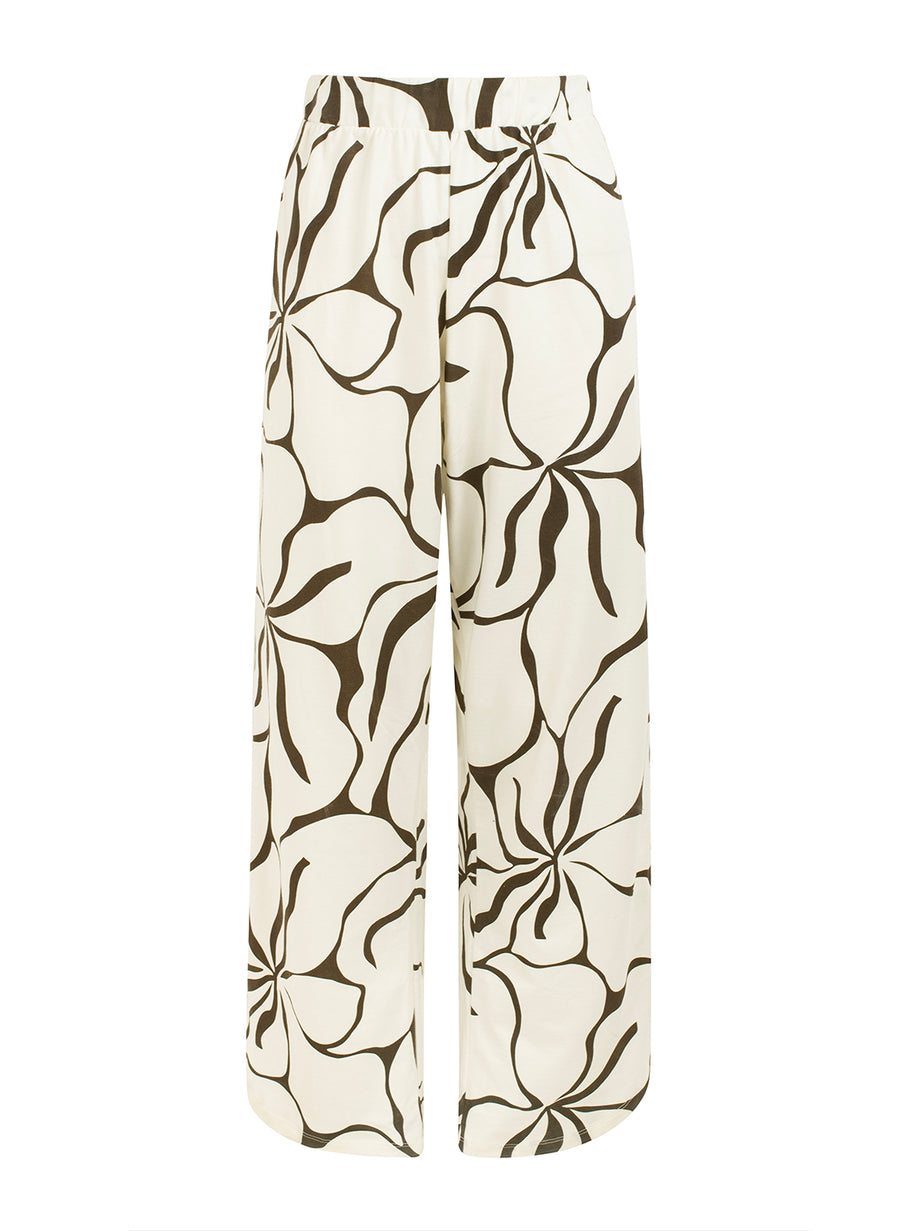 resort pants in flowers